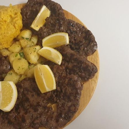 Vezza dʼOglio El Rocolアパートホテル エクステリア 写真